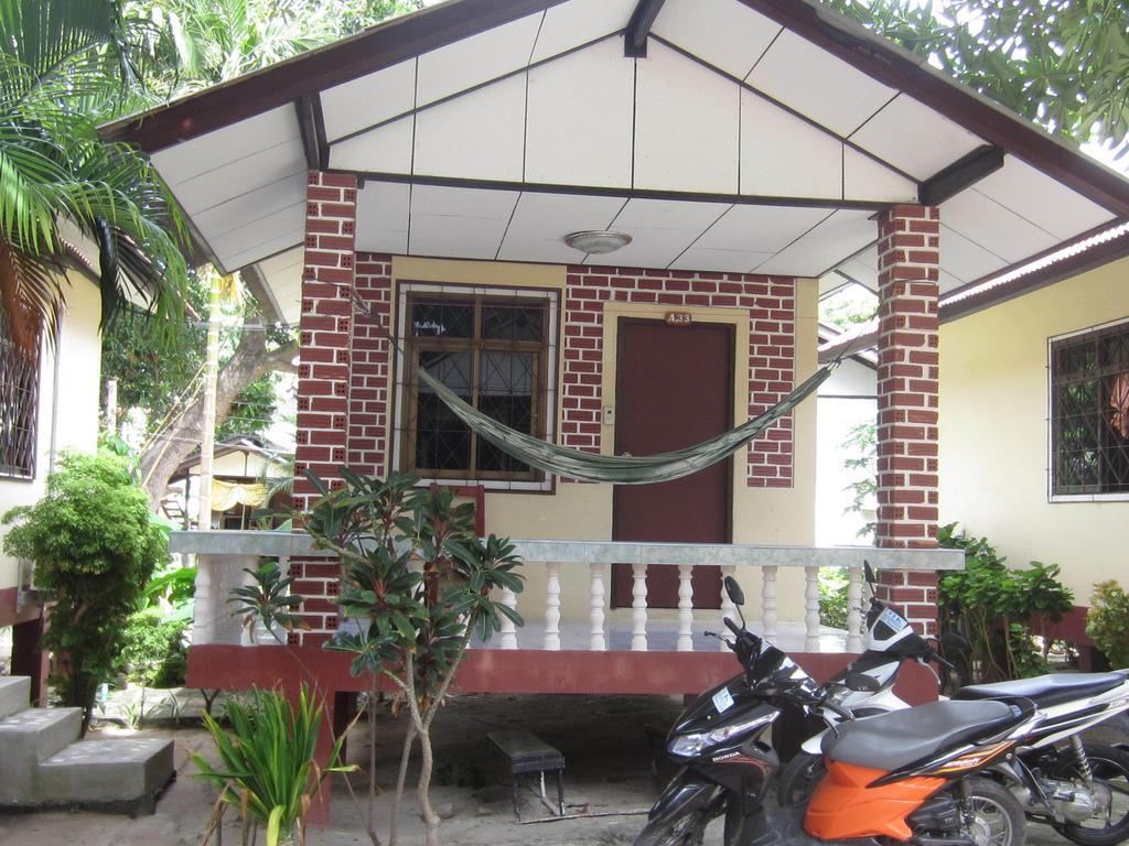 Charung Beach Haad Rin Ngoại thất bức ảnh