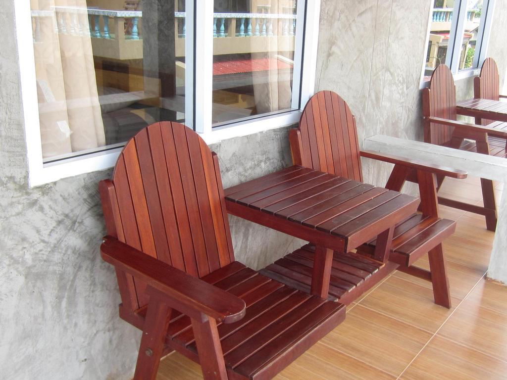 Charung Beach Haad Rin Ngoại thất bức ảnh
