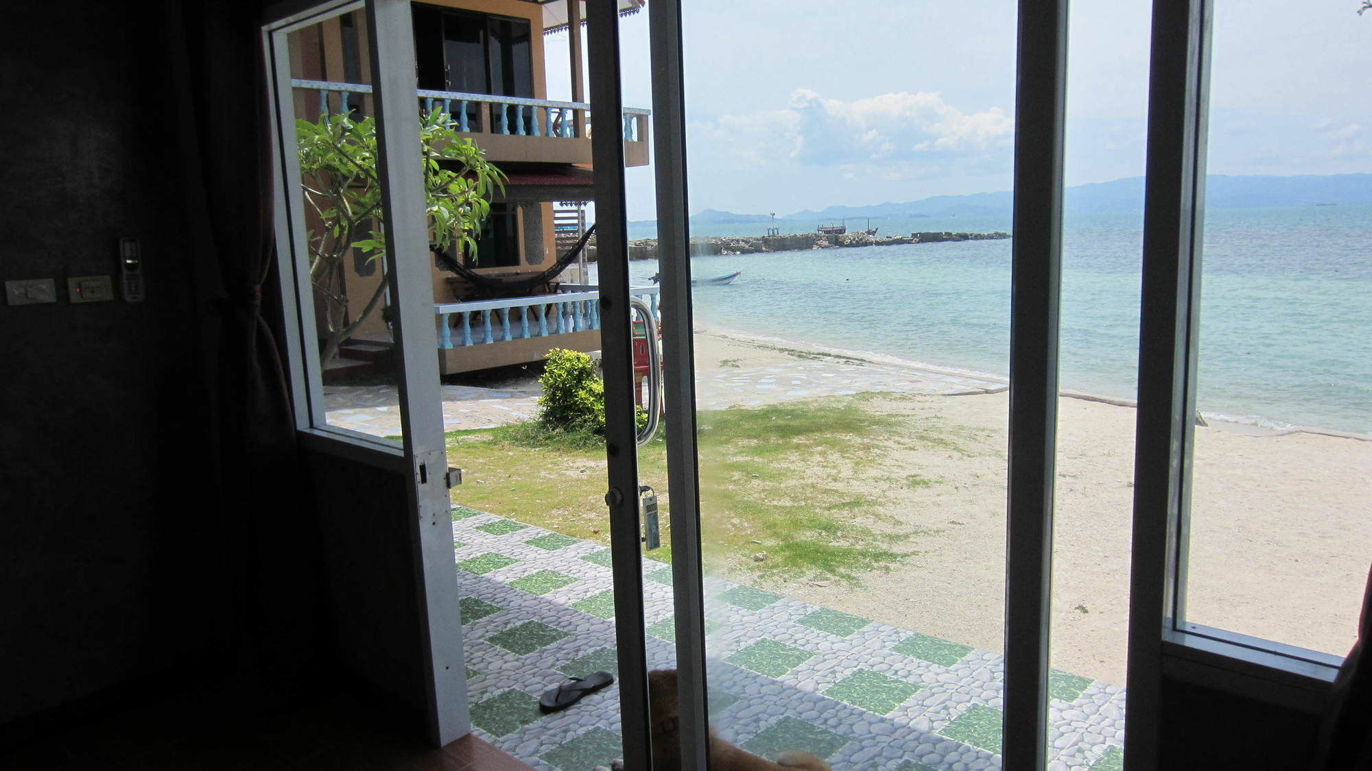 Charung Beach Haad Rin Ngoại thất bức ảnh